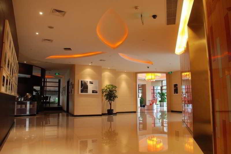 City Inn Happy Valley Chengdu Exterior photo